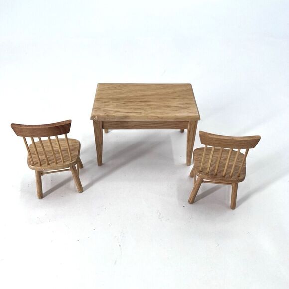 Vintage 2 Light Wood Spindle Chairs & Kitchen Table Dollhouse Miniature 1:12 - Picture 4 of 5